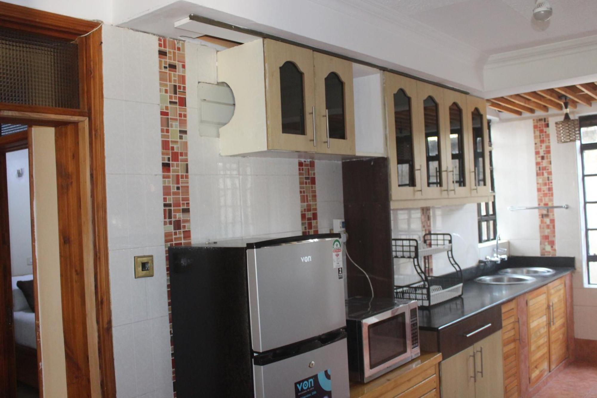 Eshborns House - Near Jomo Kenyatta International Airport And Sgr With Shuttle Services Syokimau Экстерьер фото